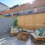 דירה Downtown Dolci Coccole The Terrace בארי
